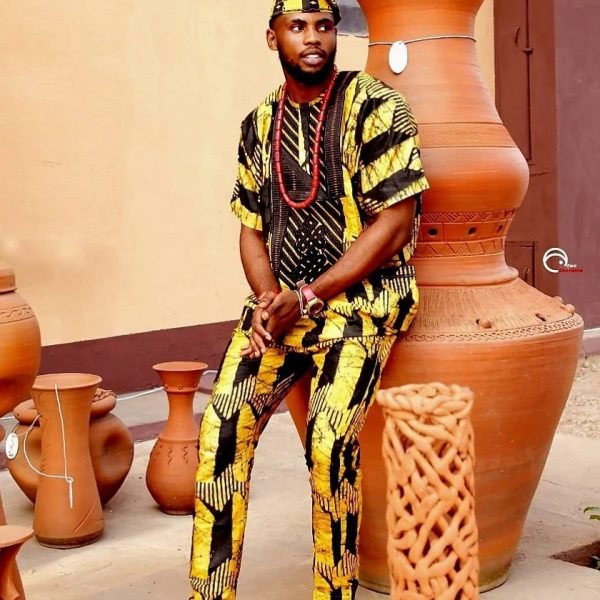 V.V.I.P TICKET: – $169.99 COMES WITH A FREE ADIRE READY MADE 3PCS DASHIKI SET: – FOR MEN –Ticket Cover Foods, Drinks & Cocktails